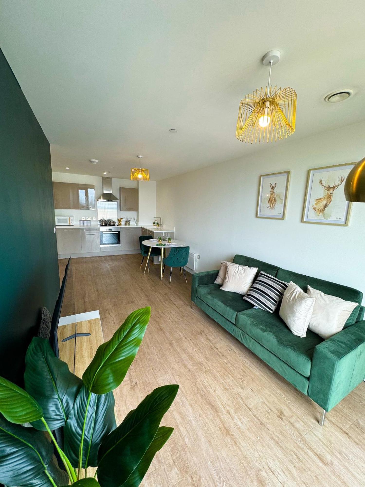 Exclusive Offers L Luxury City Centre Stay With Gym - Ps4 - Netflix Jvt Short Lets Birmingham Exterior photo